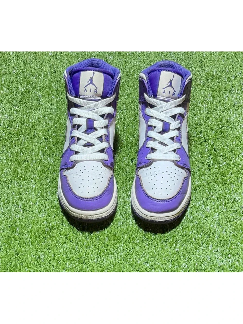 Air Jordan 1 Mid GS Purple White – Size 5.5Y / Women’s 7